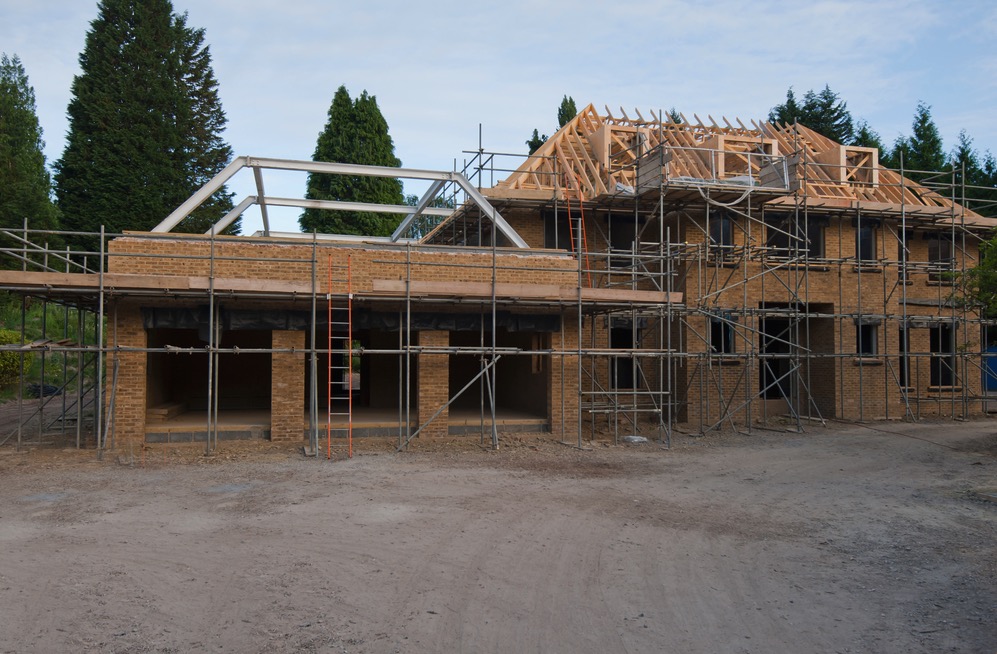 Strong housebuilding growth boosts construction industry