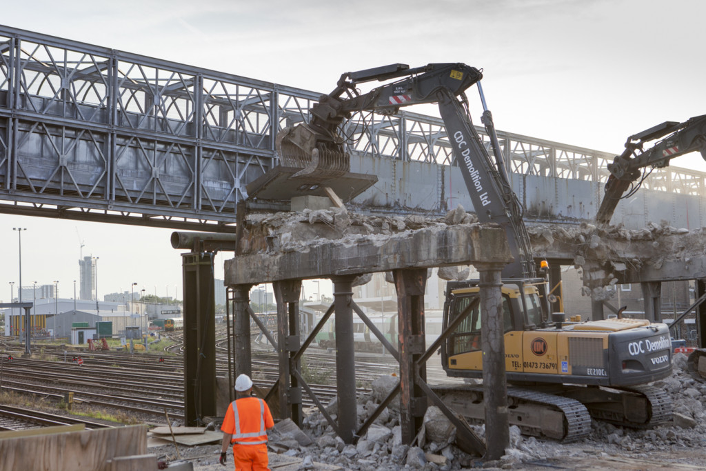 Tennison Road Bridge