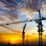 Crane drivers threaten strike at construction sites