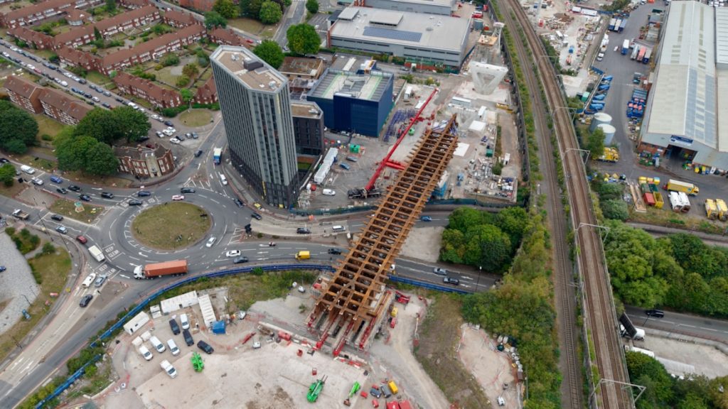 Huge HS2 bridge move completed in Birmingham ahead of schedule