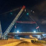 Mammoet removes bridge section in confined city center